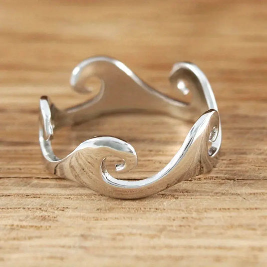 In Waves Ring